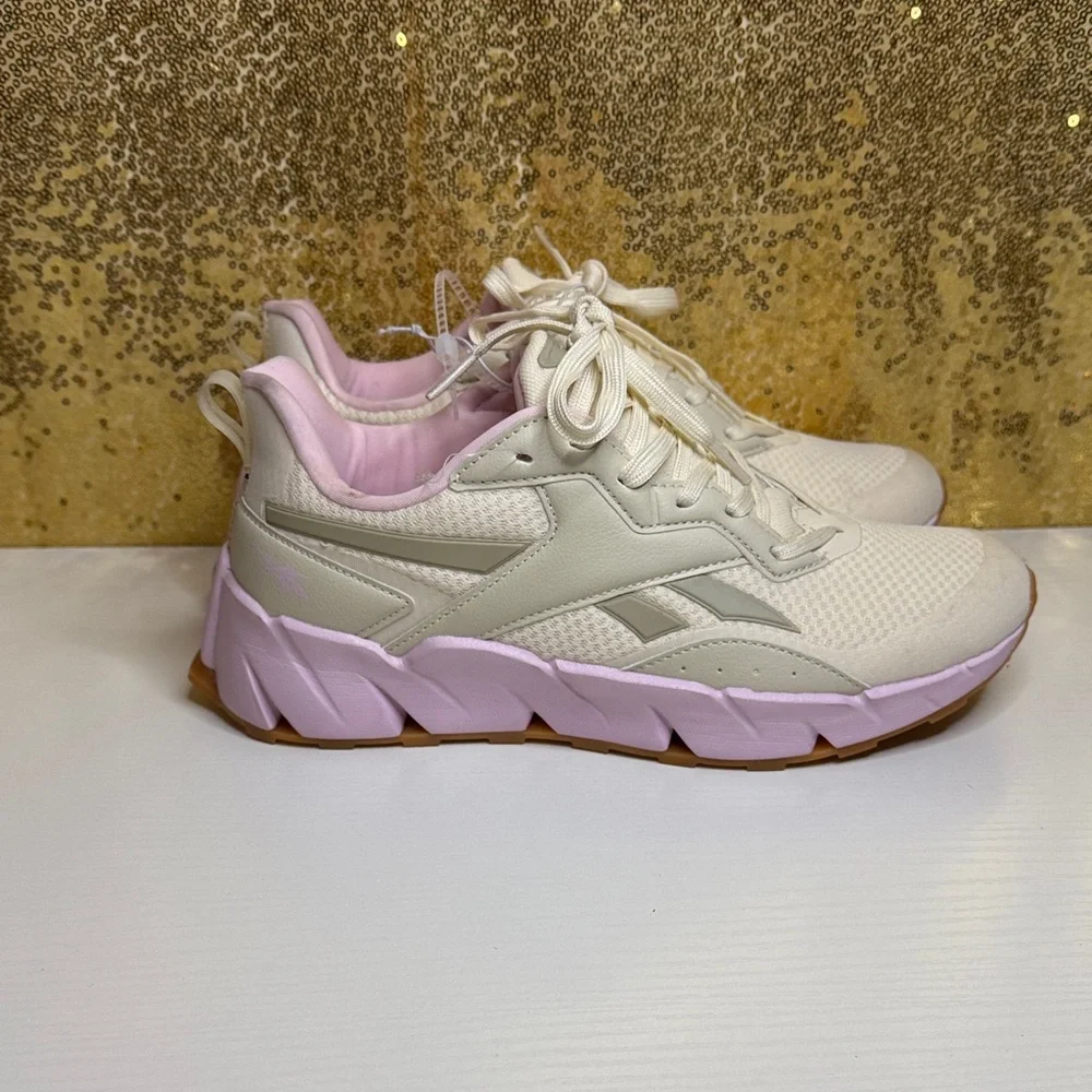 Reebok Vizome Big Girl  Cream and pink  Sneakers